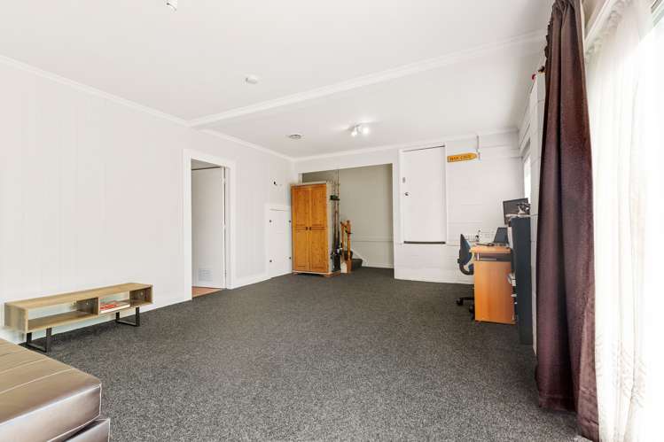 9 Lancewood Avenue Titirangi_23