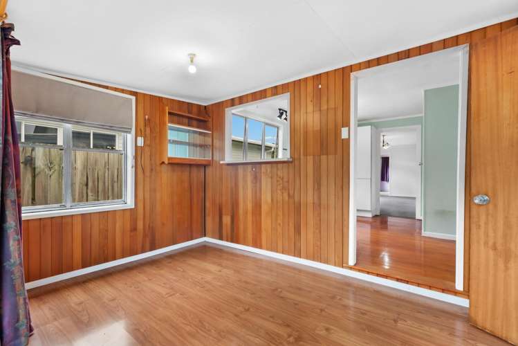 73 Great North Road Te Kamo_15