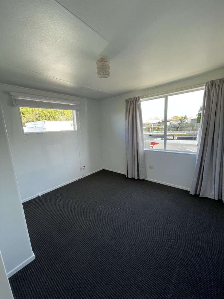 15 Livingstone Road 10480_9