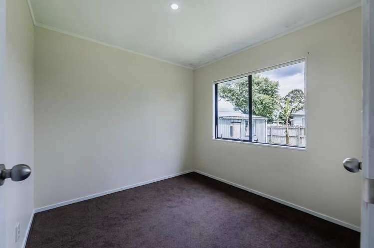 17 Dungarvon Place Clendon Park_8