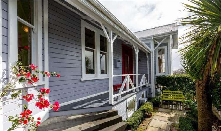 32 Cameron Street New Plymouth_1