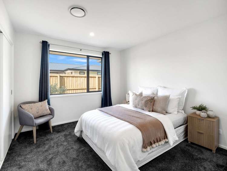 29 Whitehorn Drive Lincoln_21