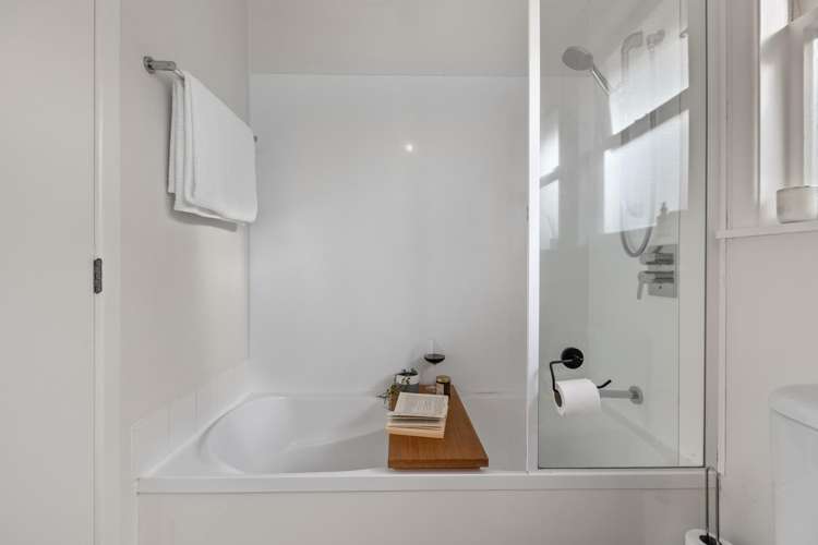 1 The Drive Brookfield_17