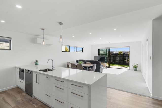6 Lussa Close Yaldhurst_1