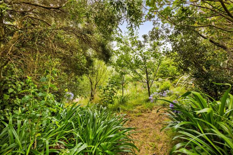 101 Ridgewood Drive New Plymouth_39