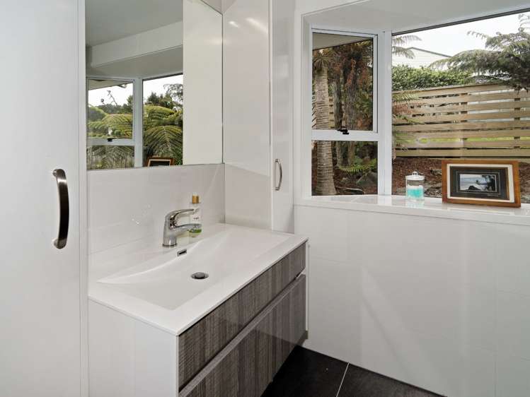 12 Annison Avenue Glen Eden_8