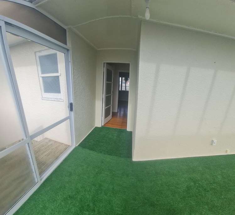1/18 Parker Avenue New Lynn_12
