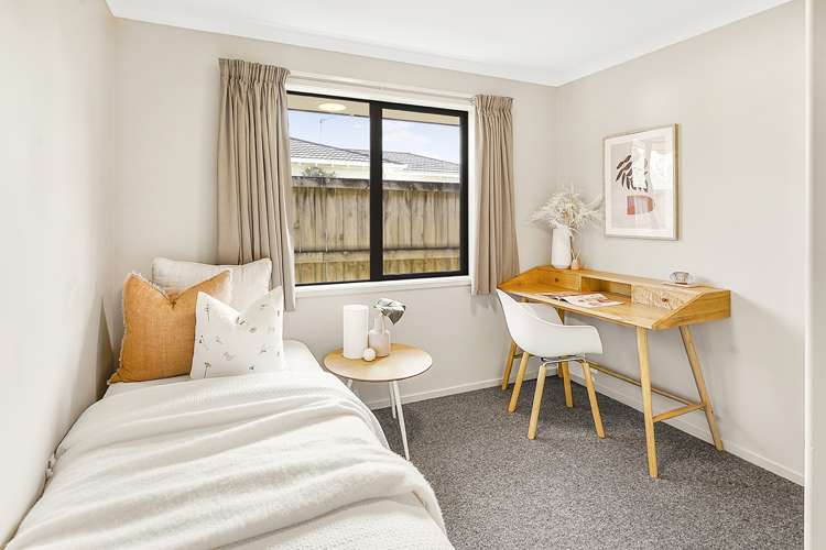 20 Bains Avenue Hamilton East_14