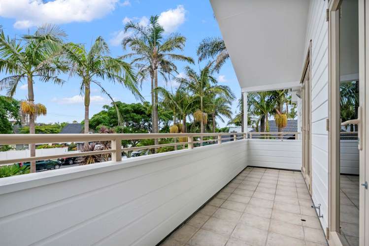 26b Eastern Beach Road Eastern Beach_15