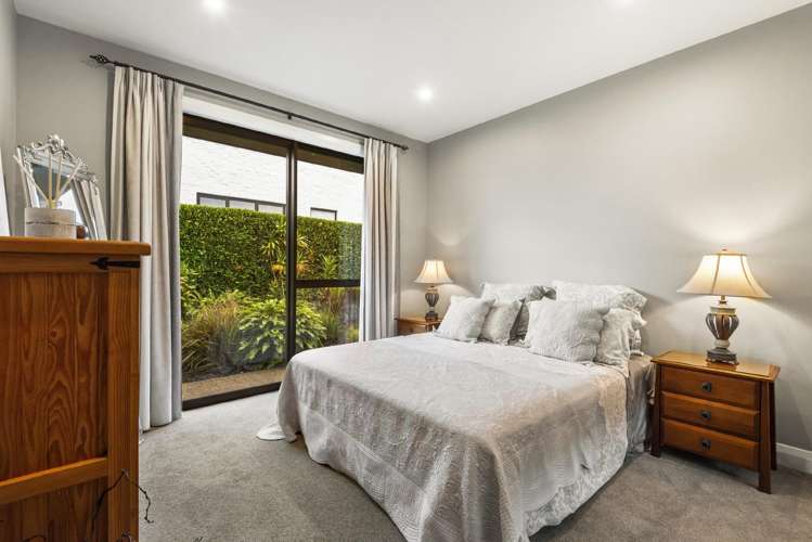 67 Grayson Road Wainui_14