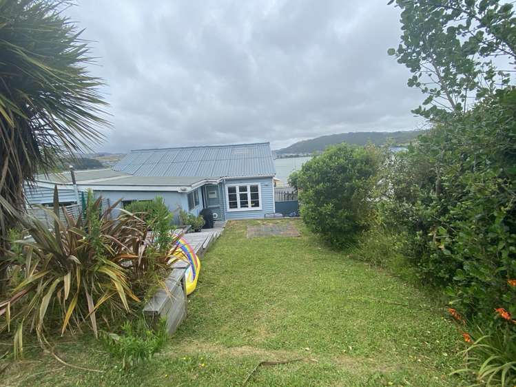 7 Onepoto Road Titahi Bay_15