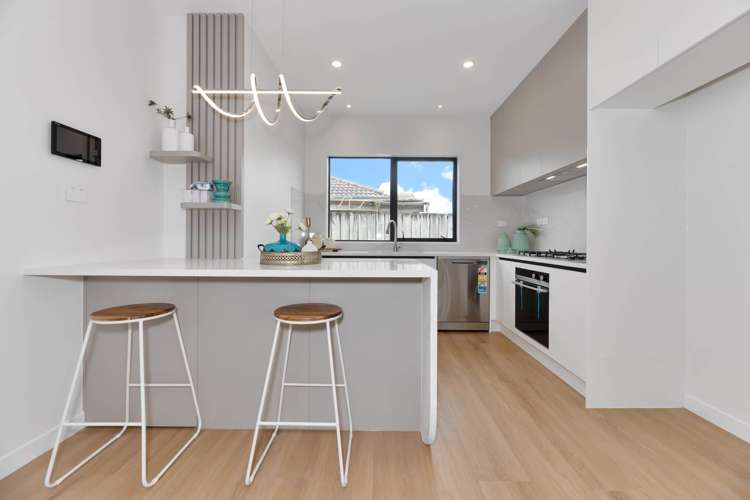 84A Tiraumea Drive Pakuranga_12