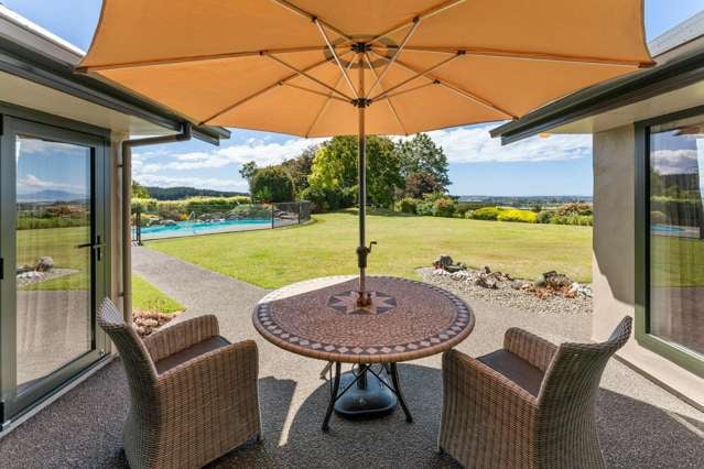 309 Golden Hills Road Redwood Valley_2