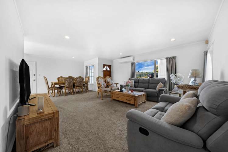 3 Plumstead Rise Glen Eden_7