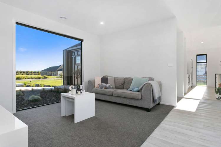 22 Alan Livingston Drive Cambridge_11