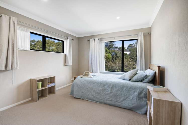 22 Bur Oak Terrace Schnapper Rock_21