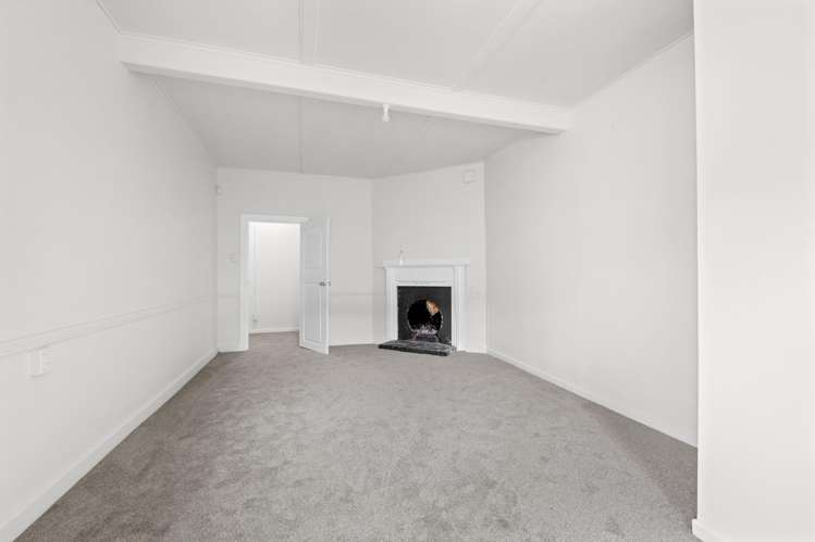 1220 New North Road Mount Albert_13