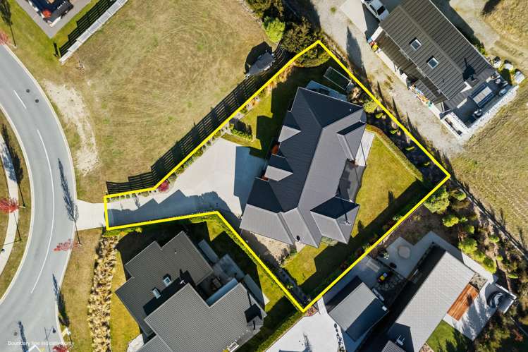 71 Infinity Drive Wanaka_35