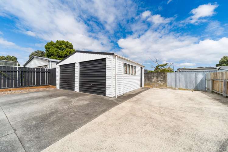 30 Peppertree Glade Kelvin Grove_21