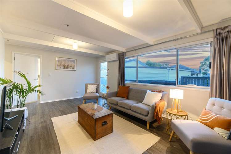 35a Beach Road Te Atatu Peninsula_6