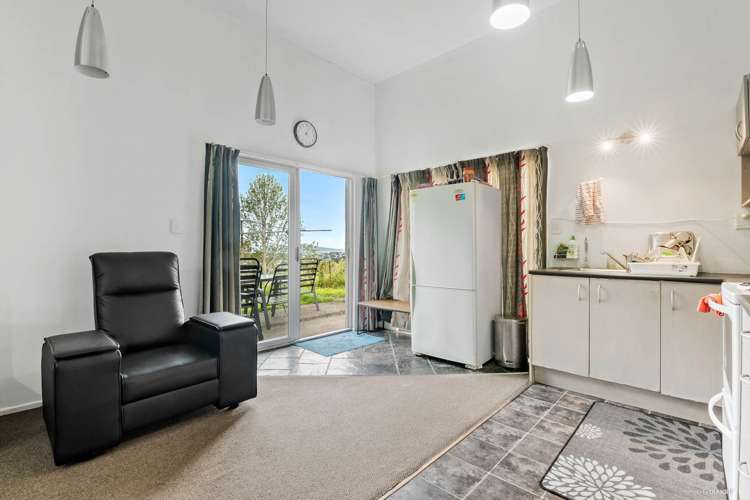 627 Glenfield Road Totara Vale_10