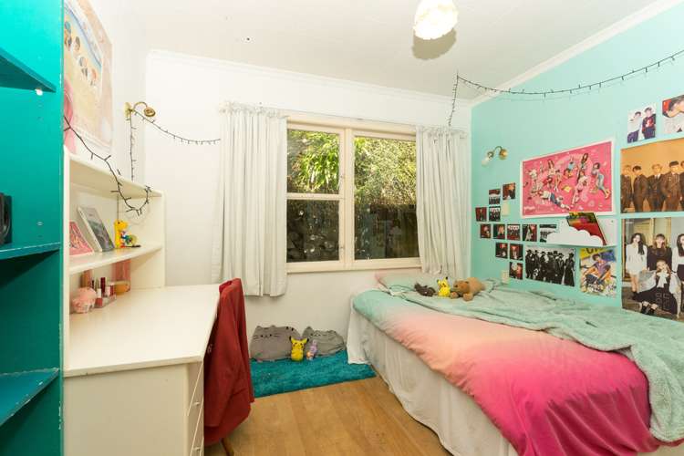 9 Holmes Grove Naenae_7