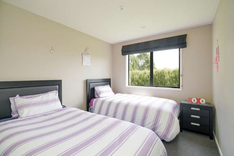 53 Steel Road West Plains_17