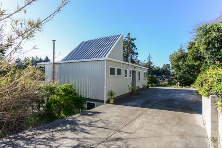 1a Lighthouse Road Bluff Hill_18