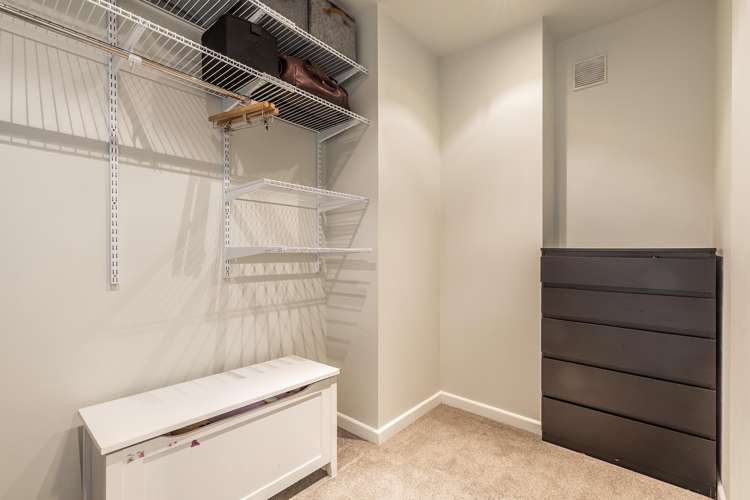 8 Friend Street Karori_22