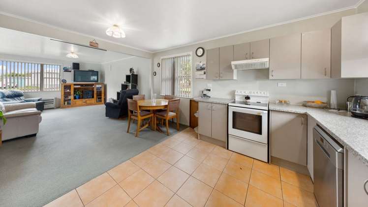 11 Belgrave Place Papakura_4