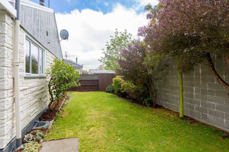 90 Racecourse Road Sockburn_17