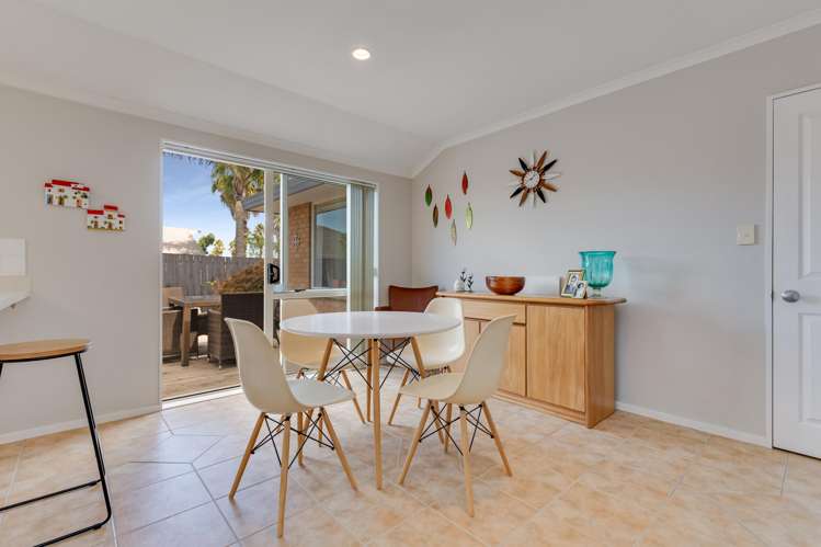 12 Boderg Way East Tamaki_8