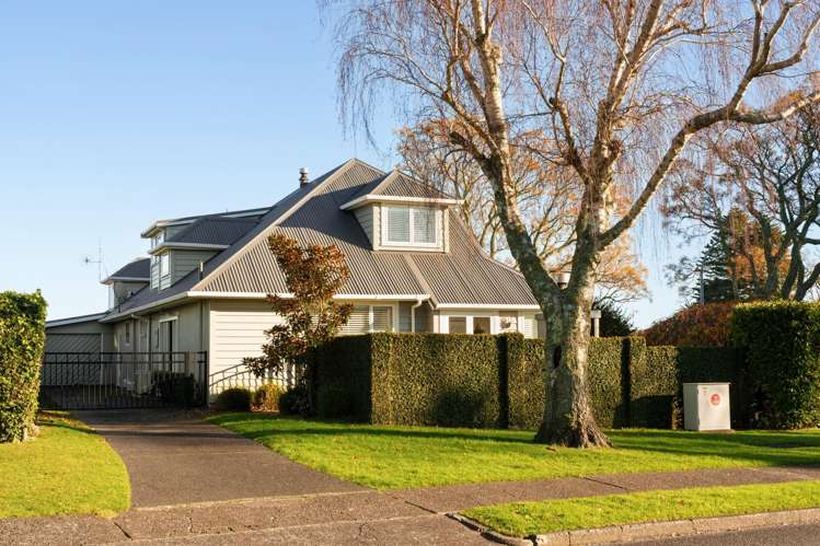 2 Waratah Street Matua_30