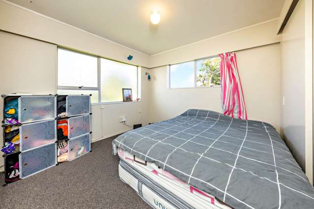1/30 Coles Crescent Papakura_4