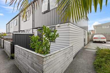 3/60 Hepburn Road_1