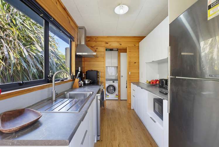 32 Northumberland Street Cannons Creek_3