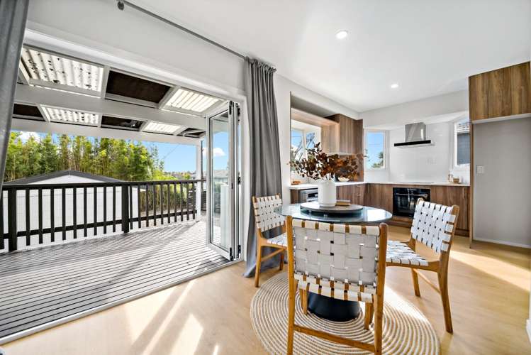 131 Rosier Road Glen Eden_10
