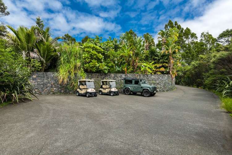 211 Windmill Drive Wainui_17