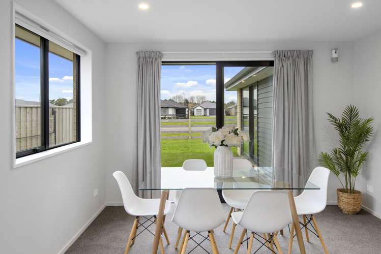 7 Quinn Crescent Woodend_9