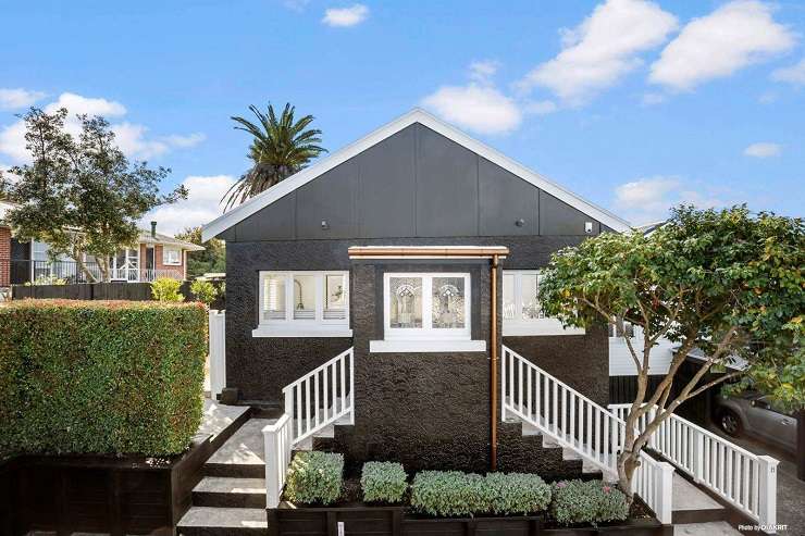 bungalow on Harbutt Avenue, Mount Albert, Auckland