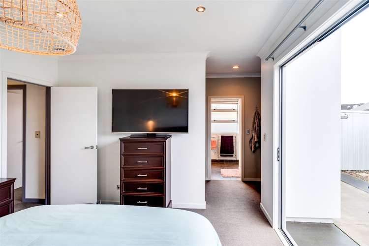 18 Palliser Place Poraiti_14