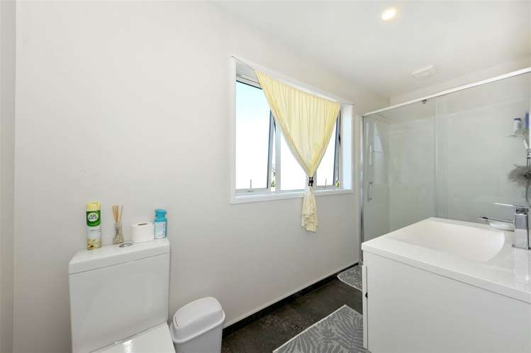 11 Ronaldson Lane Wigram_6