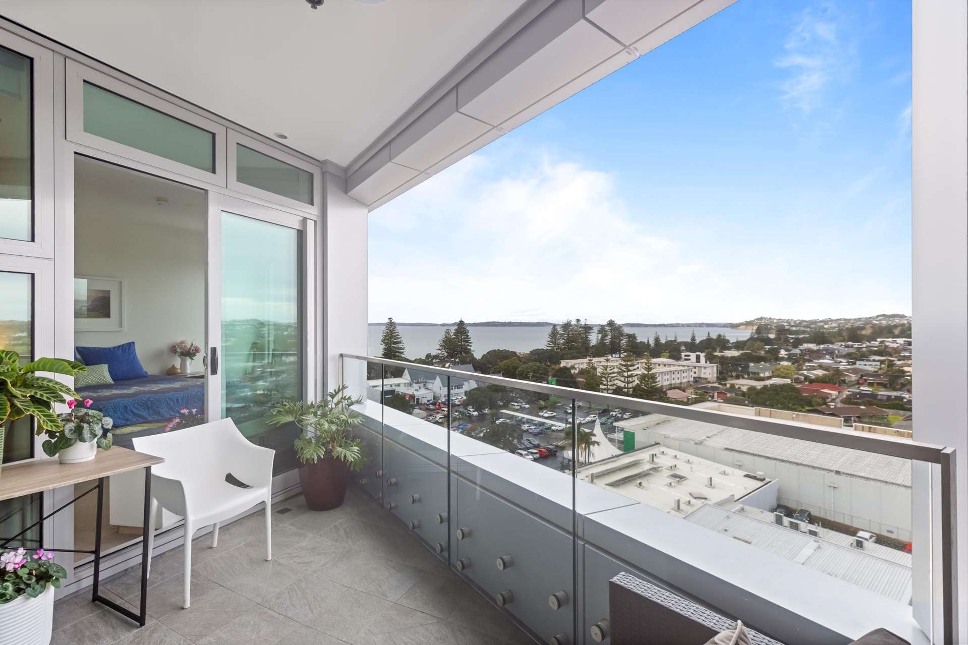 915/11 Tamariki Avenue Orewa_0