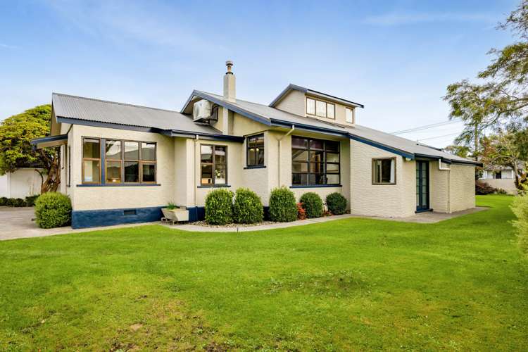 6 Egmont Street Hawera_7
