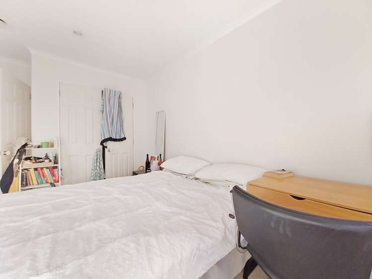 5 Canterbury Park Lane Ellerslie_15