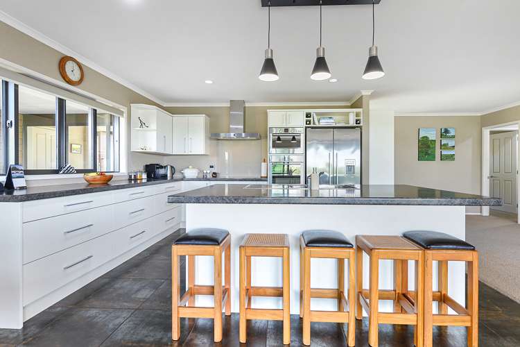 30 Lake Road Ohaupo_10