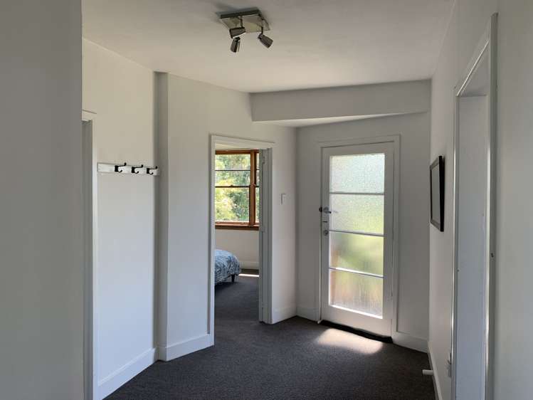 8 Andrew Street Allenton_13