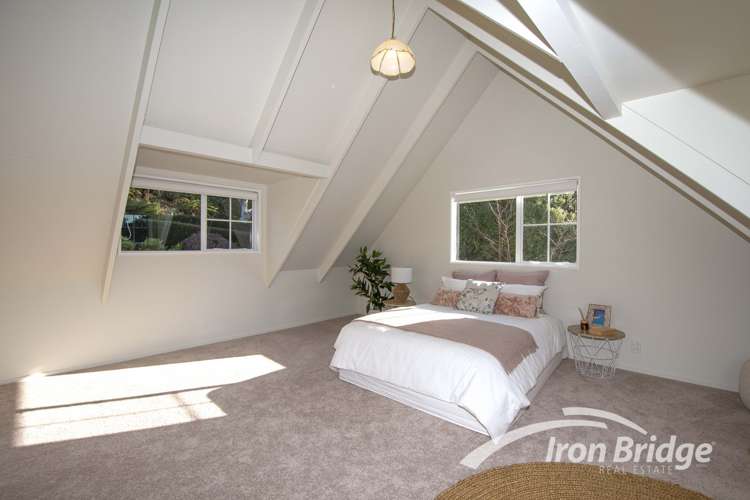 2 Hyland Brae Governors Bay_14