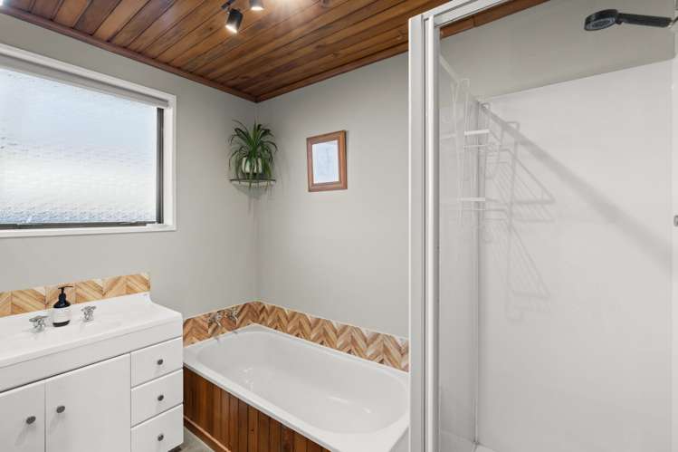 2/26 Neill Street Hornby_11