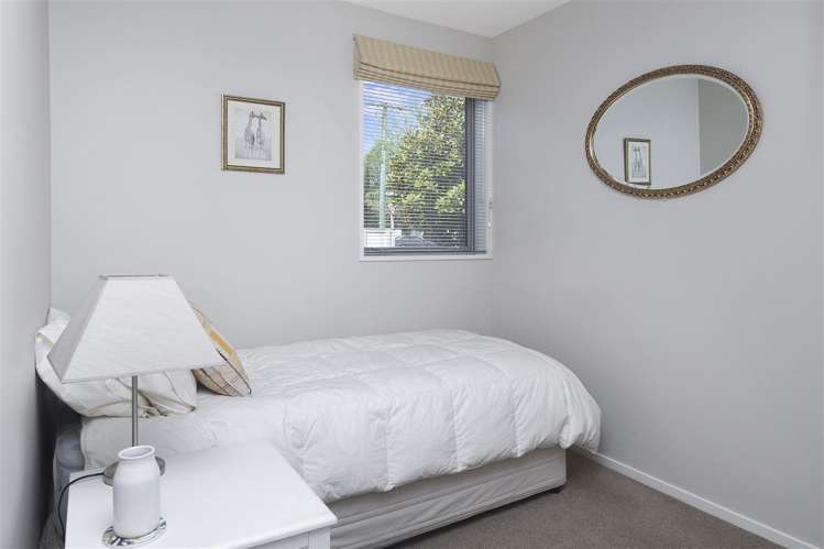 2/2 Hamilton Avenue Ilam_9